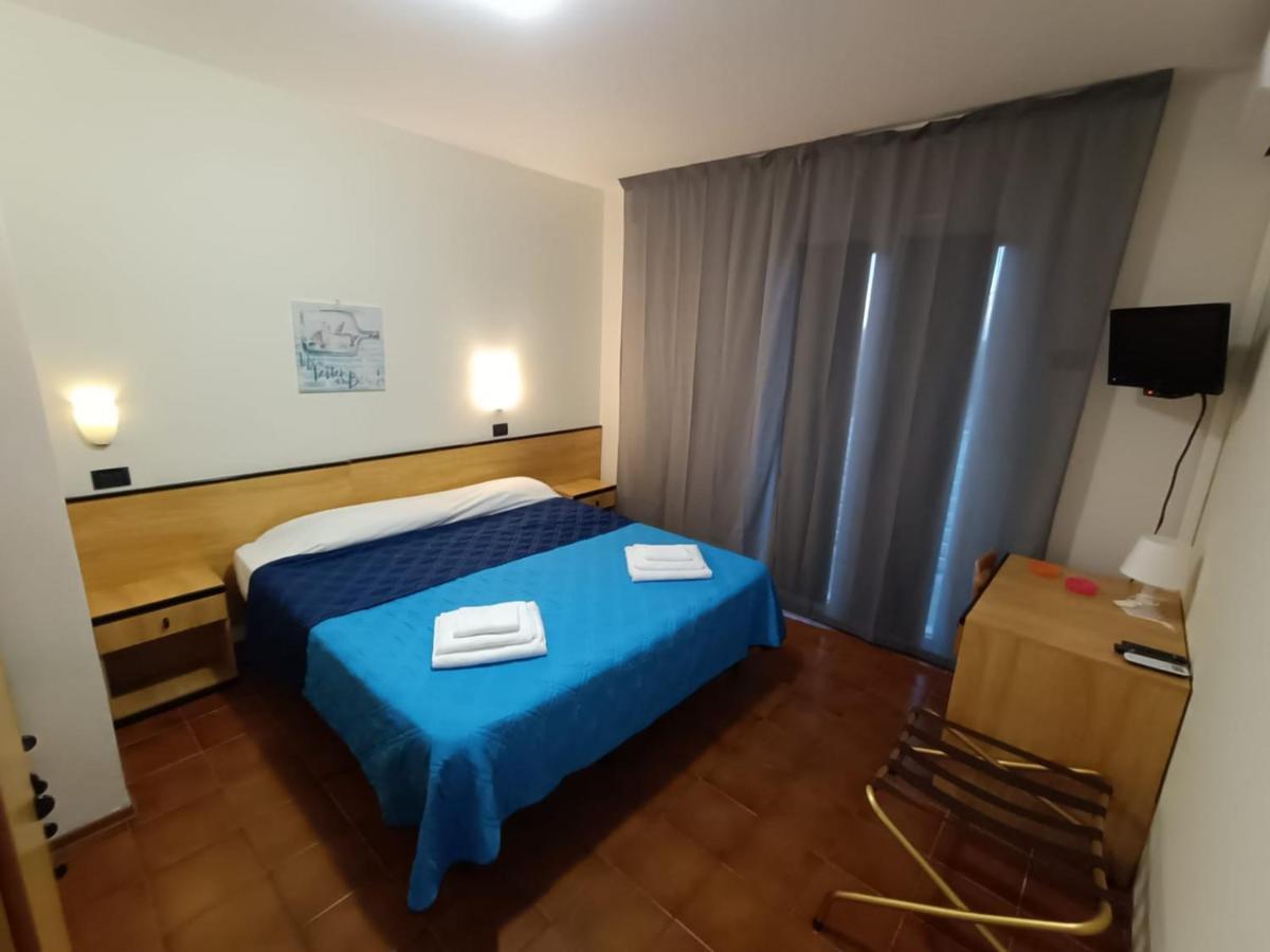 Hotel La Torre Червія Екстер'єр фото