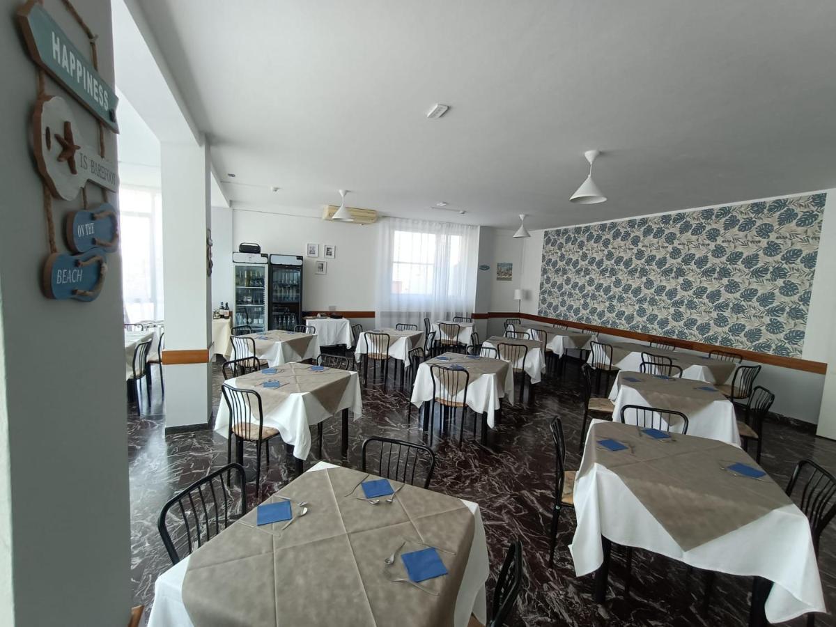Hotel La Torre Червія Екстер'єр фото